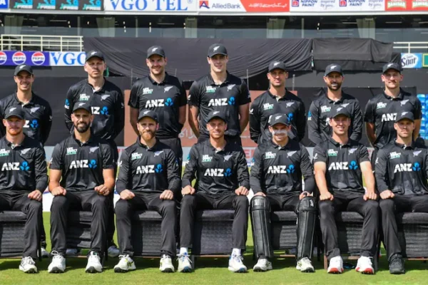 New Zealand beat Pakistan by 5 wickets in Tri-series final